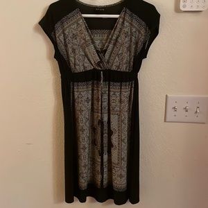 Light weight and very comfortable sun dress!